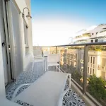 Ocean Executive Apartments - 5 Min From The Beach